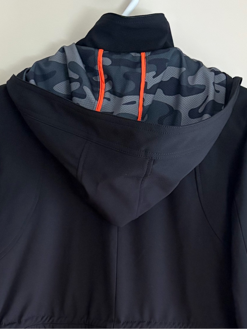 Kensie size M hooded Anorak raincoat - Picture 10 of 13